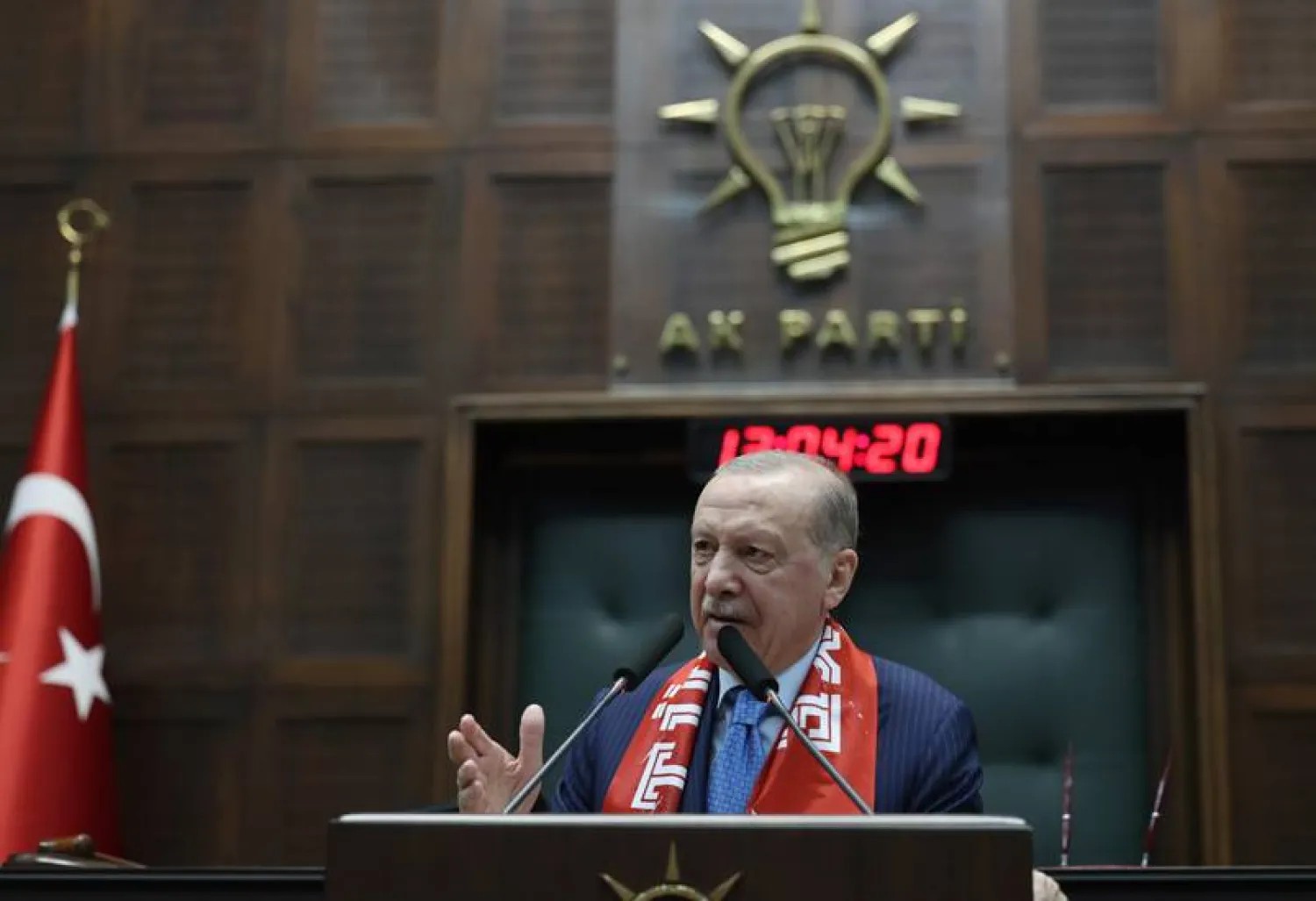 إردوغان يحذر من تداعيات حرب إيران ويؤكد تحييد تركيا