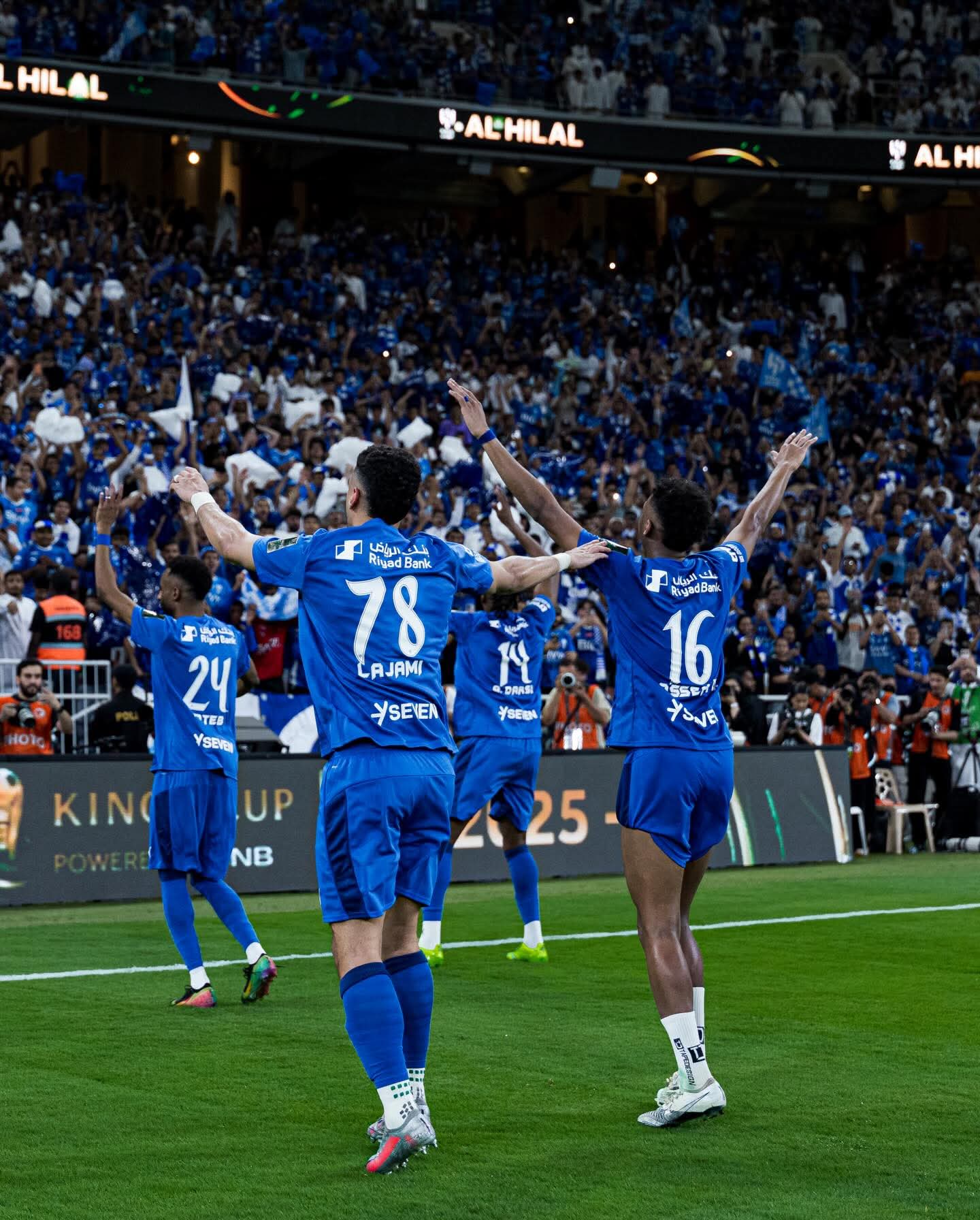 الهلال يحبط مغامرة الخلود ويحصد كأس الملك للمرة العاشرة