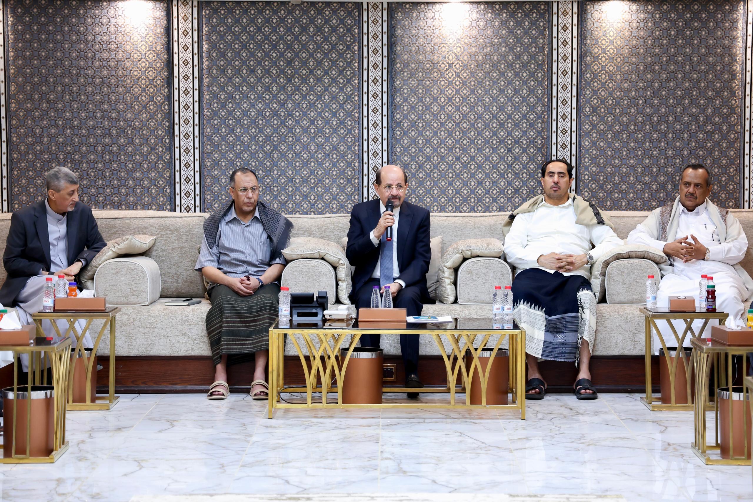 الزنداني يؤكد حرص الحكومة على بناء شراكة حقيقية مع القطاع الخاص