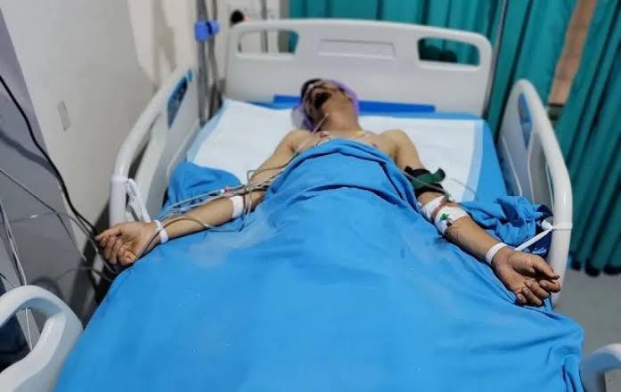 إصابة شاب برصاص قناص حوثي شمال مدينة تعز