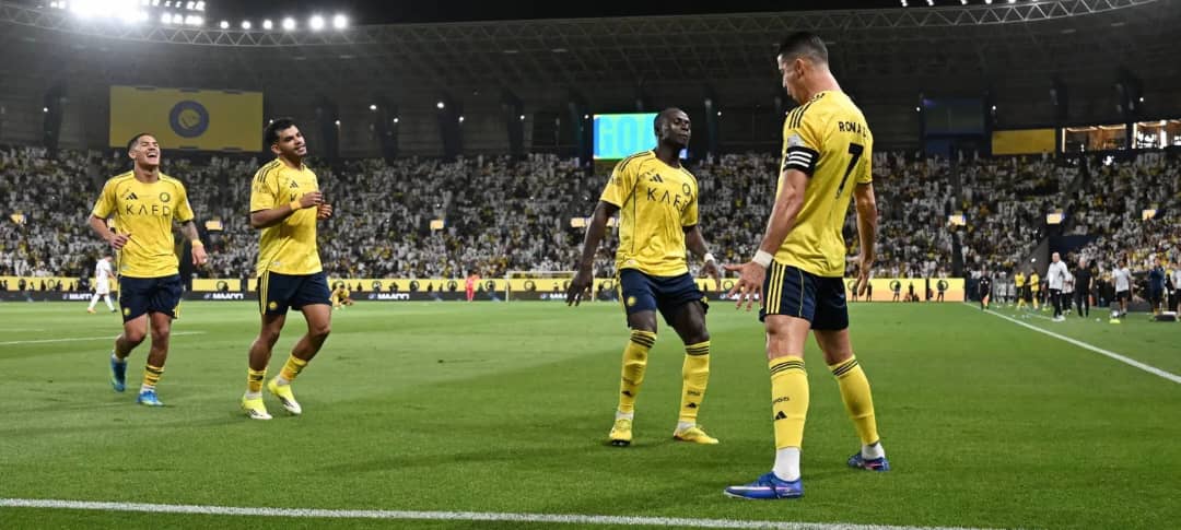 النصر يضرب بخماسية ورونالدو يتألق بعودة ملحمية