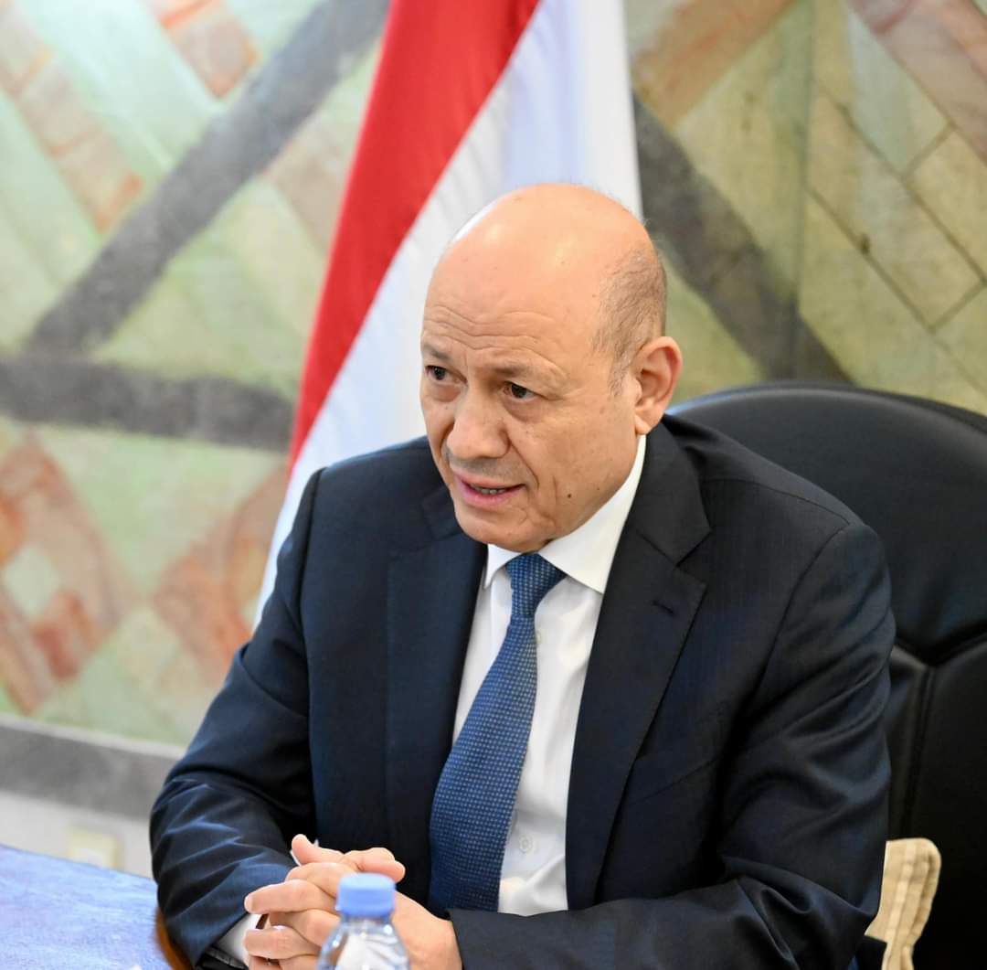 العليمي يدعو «المجلس الانتقالي» إلى تغليب لغة الحكمة والحوار