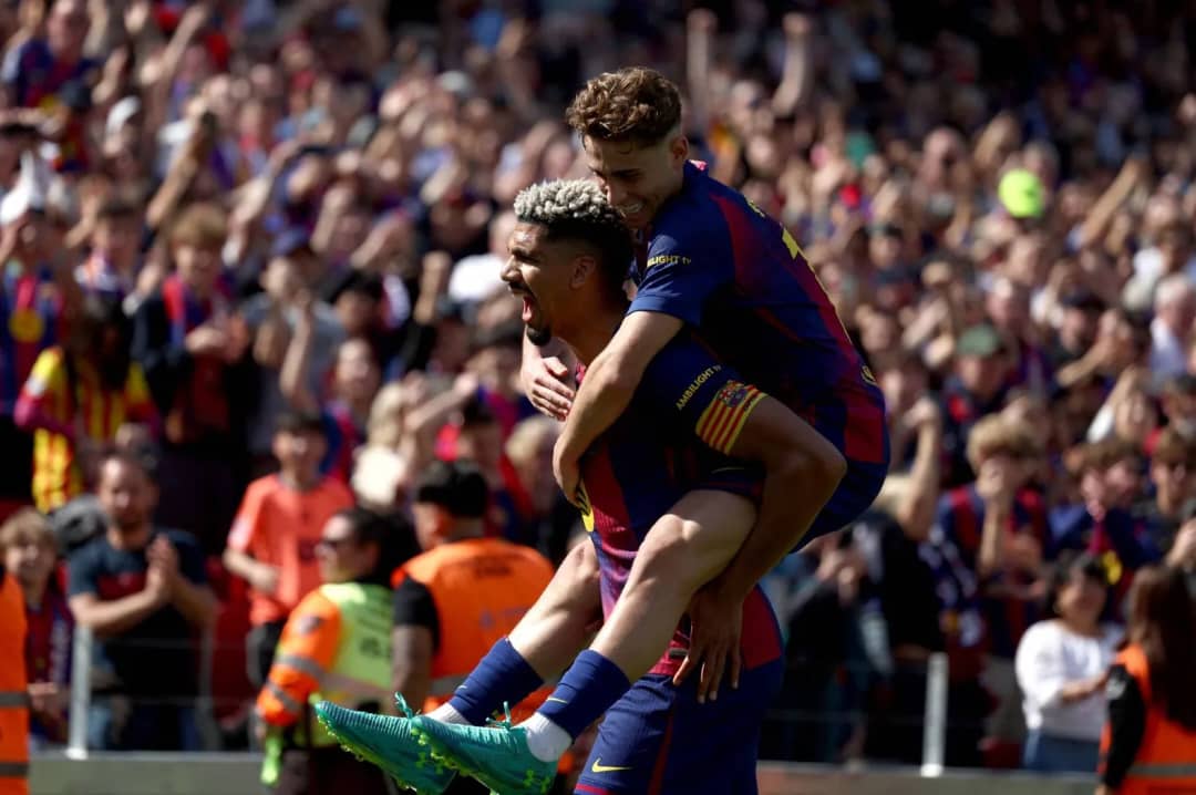 برشلونة يوسّع الفارق مؤقتاً مع ريال مدريد